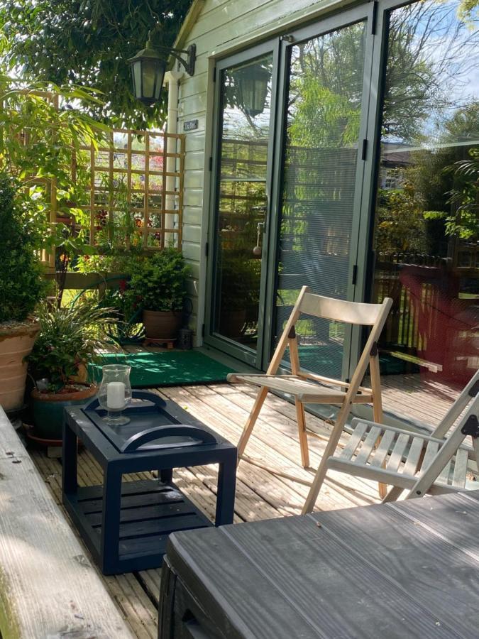 Apartamento 'the Den' Self Contained One Bedroom Annexe. Stockbridge (Hampshire)