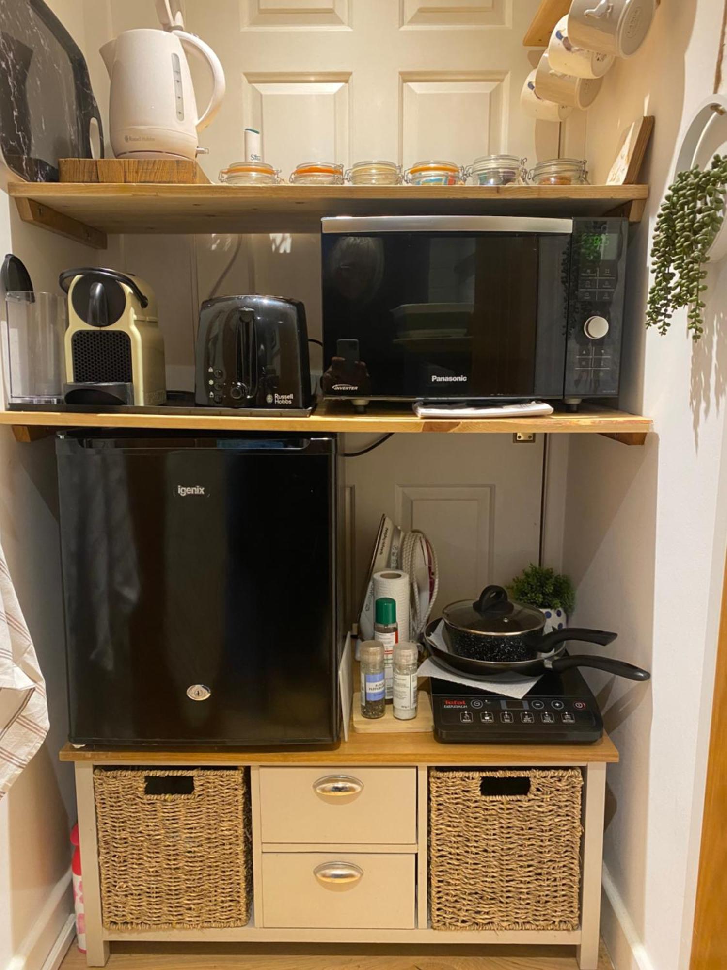 'the Den' Self Contained One Bedroom Annexe. Apartamento Stockbridge (Hampshire)